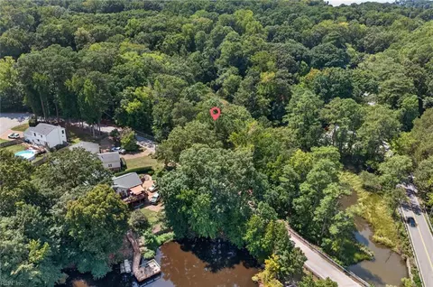 85 Church Rd, Newport News, VA 23606