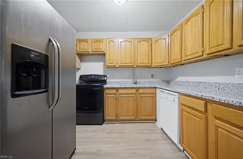 Kitchen - 502 Regina Ct, Hampton, VA 23669 photo 1 of 3