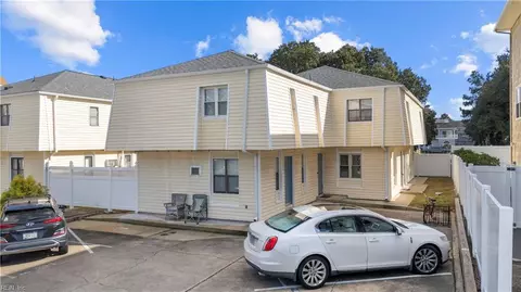3149 Page Ave #123, Virginia Beach, VA 23451