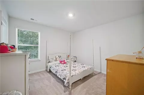 Bedroom - 116 Regency Ln, Franklin, VA 23851 photo 4 of 8