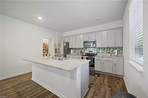 Kitchen - 116 Regency Ln, Franklin, VA 23851 photo 2 of 3