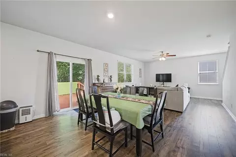 Dining - 116 Regency Ln, Franklin, VA 23851 photo 2 of 2