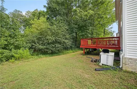 Exterior - 116 Regency Ln, Franklin, VA 23851 photo 5 of 9