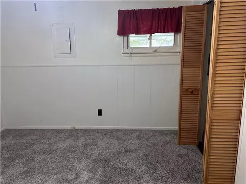 Bedroom - 5304 Silvey Dr, Norfolk, VA 23502 photo 2 of 4