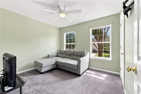 Bedroom - 127 Baker Farm Dr, Hampton, VA 23666 photo 3 of 3
