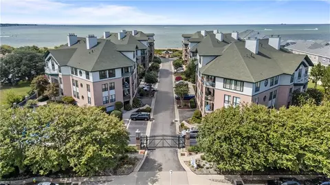 3236 Page Ave #101, Virginia Beach, VA 23451