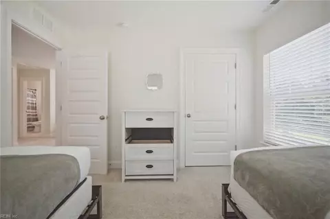 Other - 123 N Fourth St, Hampton, VA 23664 photo 2 of 7