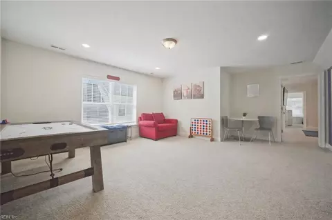 Entry Way - 123 N Fourth St, Hampton, VA 23664 photo 6 of 6