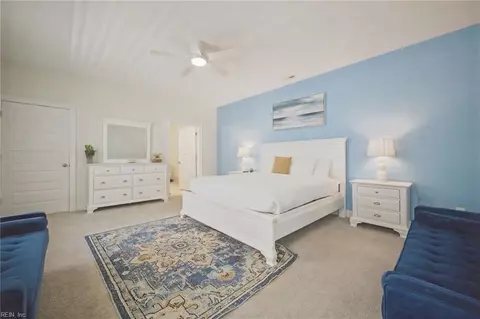 Bedroom - 123 N Fourth St, Hampton, VA 23664 photo 1 of 7