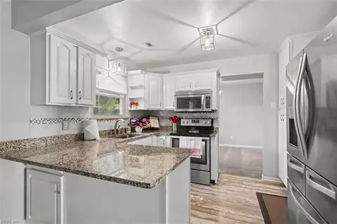 Kitchen - 1330 Coral Pl, Hampton, VA 23669 photo 1 of 3