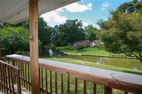 Exterior - 2708 Meadow Dr W, Chesapeake, VA 23321 photo 9 of 19