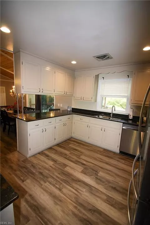 Kitchen - 2708 Meadow Dr W, Chesapeake, VA 23321 photo 1 of 4
