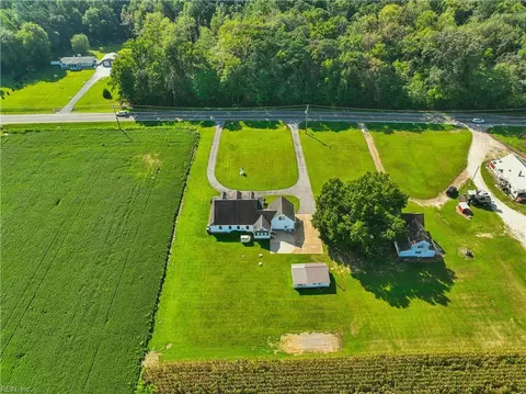 View/Area - 1559 Buckley Hall Rd, Dutton, VA 23050 photo 4 of 5