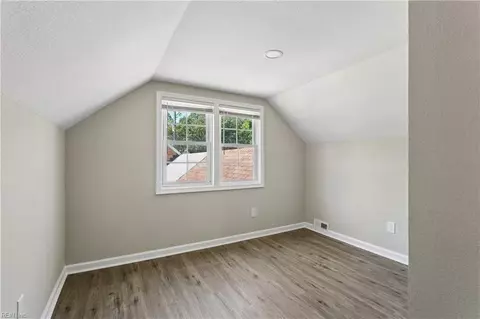 Bedroom - 3 E Davis Rd, Hampton, VA 23666 photo 6 of 6