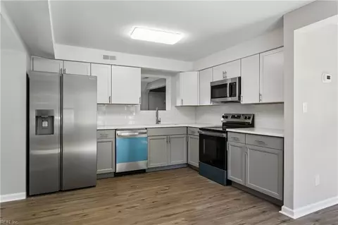 Kitchen - 3 E Davis Rd, Hampton, VA 23666 photo 1 of 4