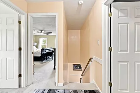 Entry Way - 641 Edgewood Arch Arch, Chesapeake, VA 23322 photo 8 of 9