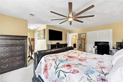Bedroom - 641 Edgewood Arch Arch, Chesapeake, VA 23322 photo 10 of 10
