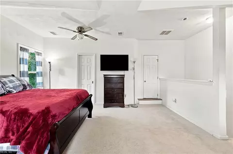 Bedroom - 641 Edgewood Arch Arch, Chesapeake, VA 23322 photo 4 of 10