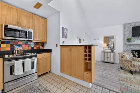 Kitchen - 3226 E Ocean View Ave #5, Norfolk, VA 23518 photo 3 of 3