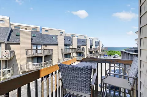 Exterior - 3226 E Ocean View Ave #5, Norfolk, VA 23518 photo 4 of 4