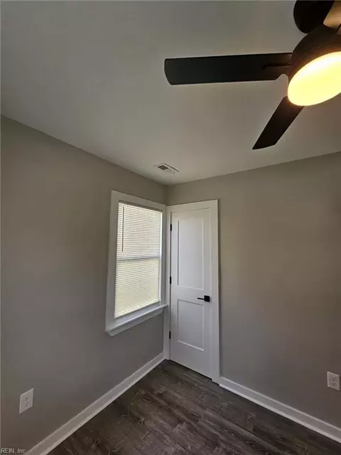 Bedroom - 512 Smiley Rd, Hampton, VA 23663 photo 1 of 2