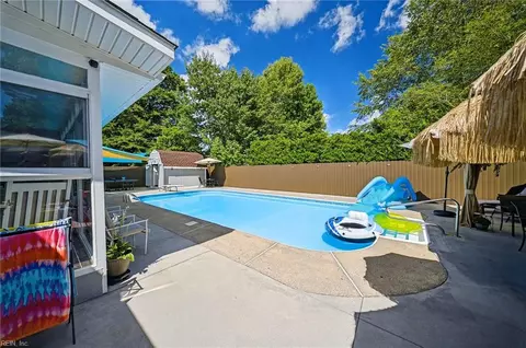 3216 Lark St, Virginia Beach, VA 23452
