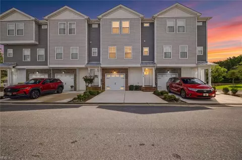 4310 Pinter Ln, Norfolk, VA 23518
