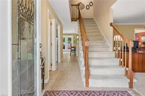 Entry Way - 18 Thoroughbred Dr, Hampton, VA 23666 photo 1 of 2