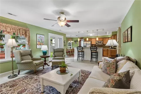 Living - 18 Thoroughbred Dr, Hampton, VA 23666 photo 2 of 2