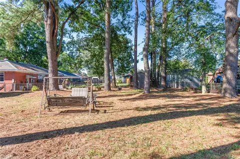Exterior - 208 Jordan Dr, Smithfield, VA 23430 photo 3 of 4
