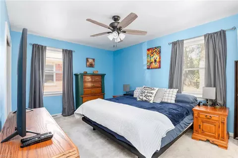 Bedroom - 208 Jordan Dr, Smithfield, VA 23430 photo 1 of 2