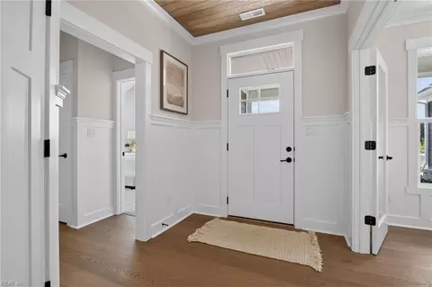 4020 Tucker Ln, Chesapeake, VA 23322