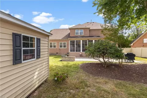 Exterior - 812 Brookside Arch Arch, Chesapeake, VA 23322 photo 9 of 10