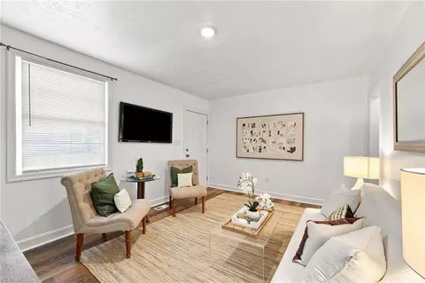 Living - 18 Cavalier Rd, Hampton, VA 23669 photo 3 of 3