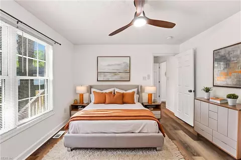 Bedroom - 18 Cavalier Rd, Hampton, VA 23669 photo 2 of 8
