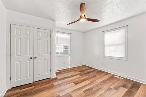 Bedroom - 18 Cavalier Rd, Hampton, VA 23669 photo 6 of 8