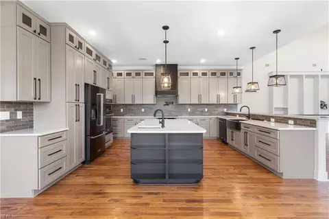 Kitchen - 6 Harris Creek Rd, Hampton, VA 23669 photo 2 of 3