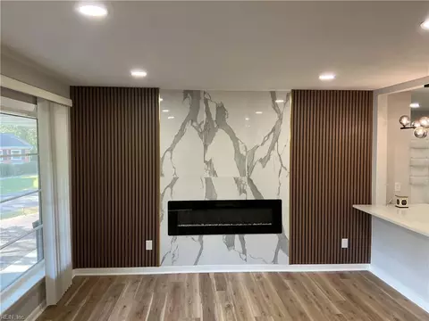 Living - 128 Davis Dr, Williamsburg, VA 23185 photo 1 of 4