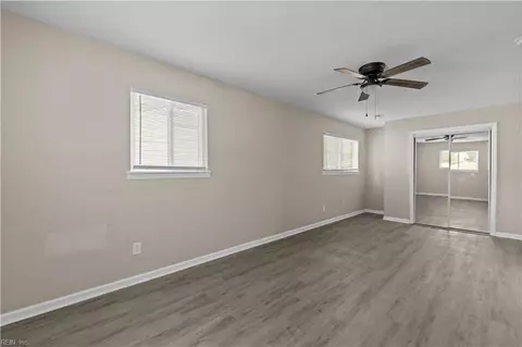 Bedroom - 17 Scones Dr, Hampton, VA 23666 photo 5 of 6