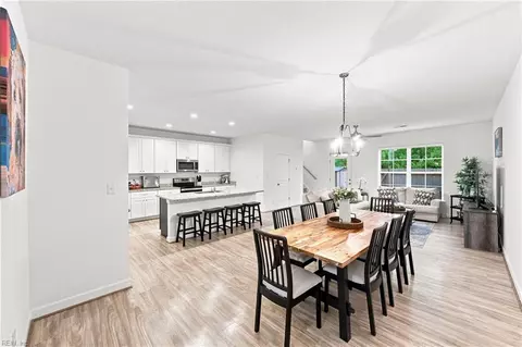 Dining - 2556 Fieldsway Dr, Chesapeake, VA 23320 photo 1 of 2