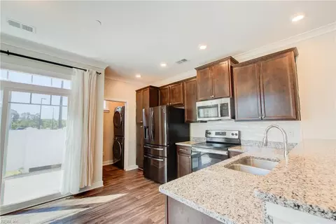 Kitchen - 609 Fishers Ct, Hampton, VA 23666 photo 1 of 2