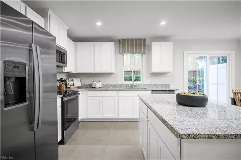Kitchen - 106 Summit Grove Ter, Franklin, VA 23851 photo 2 of 2