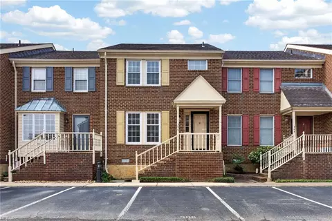 306 Worthington Square Sq, Portsmouth, VA 23704