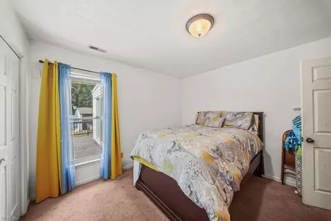 Bedroom - 809 Haskins Dr, Suffolk, VA 23434 photo 2 of 4