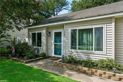 Exterior - 135 Springdale Way, Hampton, VA 23666 photo 2 of 5