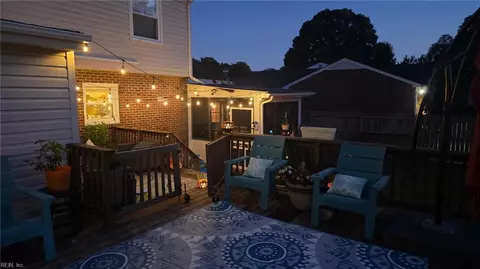 Exterior - 8 Fort Worth St, Hampton, VA 23669 photo 12 of 13