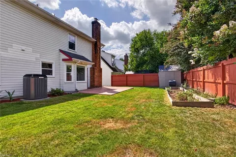 Exterior - 1569 Dylan Dr, Virginia Beach, VA 23464 photo 7 of 7