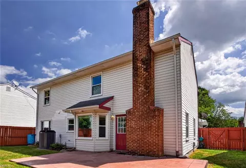 Exterior - 1569 Dylan Dr, Virginia Beach, VA 23464 photo 5 of 7