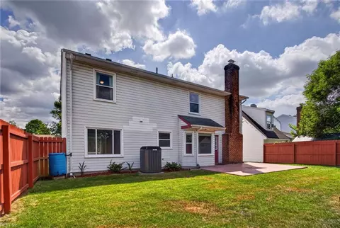 Exterior - 1569 Dylan Dr, Virginia Beach, VA 23464 photo 6 of 7