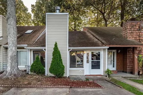 4607 Glencoe Ln, Virginia Beach, VA 23464